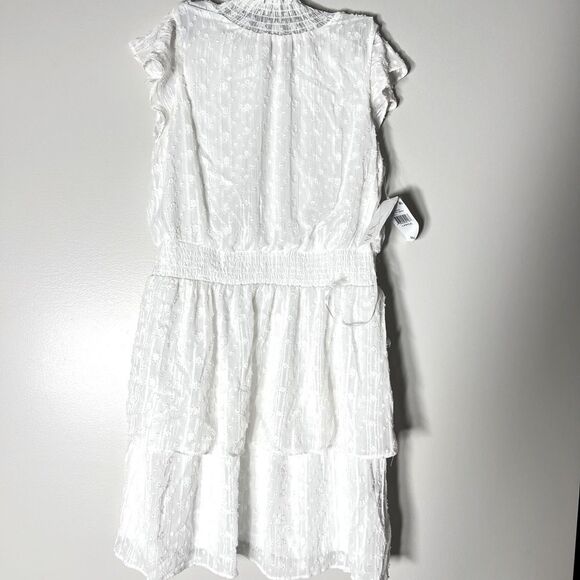 BCX Juniors' Swiss-Dot Dress,New off white Short sleeves Smocked neckline  Large - Picture 11 of 12